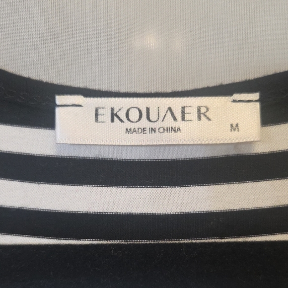 Stylish One Shoulder Striped Maternity Dress - Black and White - Picture 3 of 3